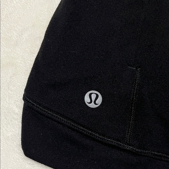 Lululemon Close to Crossing Long Sleeve *Rulu
Black - Picture 8 of 10